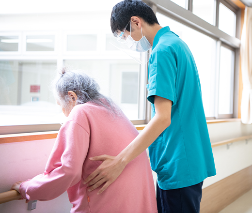 介護福祉士 インタビュー